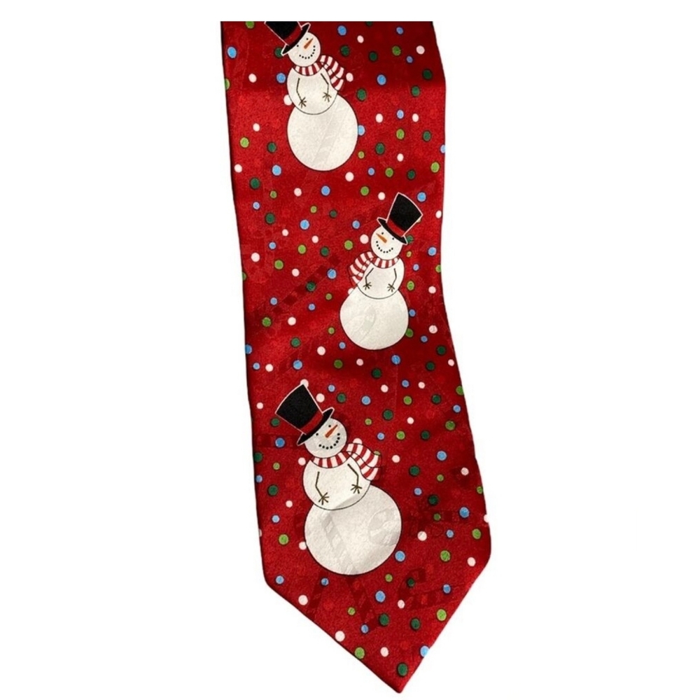 NWOT...HALLMARK YULE TIE GREETINGS BY MMG HALLMARK LICENSING INC.  Size O/S